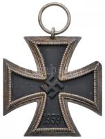 Német 3. Birodalom 1939. "II. Osztályú Vaskereszt" kitüntetés mellszalag nélkül, gyártói jelzés nélkül T:2 egyik sarka sérült German Third Reich 1939. "Iron Cross II. Class" decoration without ribbon, without makers mark C:XF one corner slightly damaged