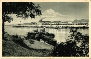 Komárom, Komarno; Duna part, kikötő, gőzhajó / river, port, steamship (EK)