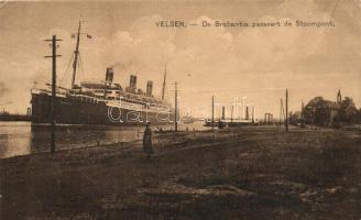 10 db régi, tengerjáró hajókat ábrázoló képeslap, vegyes minőség / 10 old postcards depicting seafaring ships, mixed quality