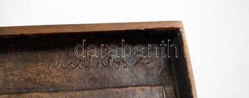 Olcsai Kiss Zoltán (1895-1981): Hortobágyi kocsihajtók. Bronz falikép,  jelzett, 34×16 cm