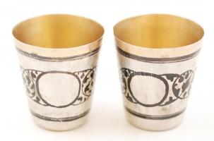 Ezüst kupicás pohár niello díszítéssel, Ag., nettó: 40,2gr., jelzett, 2db, 4x3cm/ Silver Niella glass decoration, Ag, net. 40,2gr, marked, 2, 4x3cm
