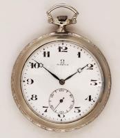 Omega zsebóra fémtokban, másodpercmutatós, jelzett, működik, d:5cm