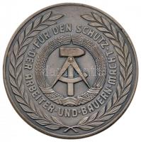 NDK 1961. "Berlin a Német Demokratikus Köztársaság fővárosa" ezüstözött fém emlékérem (60m...