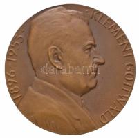 Csehszlovákia 1971. "Klement Gottwald 1896-1953" Br emlékérem nem saját dísztokban. Szign.:P (50mm) T:1- Czechoslovakia 1971. "Klement Gottwald 1896-1953" Br commemorative medal in not its own case. Sign.:P (50mm) C:AU