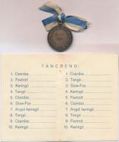 1935. "Kitűnő táncért / MFK" Br díjérem szalagon (29,5mm), "MTK Bálja" táncrendd...