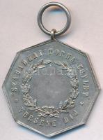 ~1930-1940. "Szabadkai Torna Egylet - Verseny Díj / Kedo (Kedv), Küzdelem, Kitartás" jelzetlen Ag díjérem füllel (10,76g/31mm) T:2