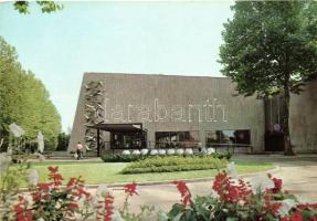 Kb. 1000 db MODERN magyar és külföldi városképes lap dobozban, vegyes minőség; Zala és Somogy megye,...