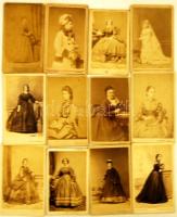 1860-1880 Régi fényképek: Női teljes alak képek /12db/