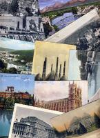 46 db főleg külföldi városképes lap benne pár modernebb is