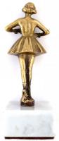Jelzés nélkül: Balerina. Bronz, márvány talapzaton, m:12 cm