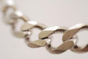 Ezüst karlánc, Ag., nettó: 27,1gr., jelzett, 21cm / Silver bracelet, Ag, net. 27,1gr, marked, 21cm