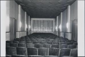 1973 Budapest, a SZÉCHENY mozi kívül-belül, 7 db korabeli 6x7-es professzionális negatívról készült ...