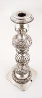 Ezüst (Ag.) antik gyertyatartó, vésett, trébelt díszítéssel, apró horpadással, talapzat átfúrva, jel...