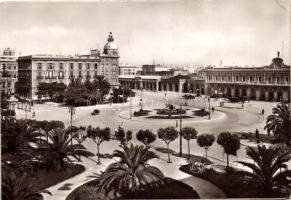 Bari, Piazza Roma - Statzione / square, automobile (EK)