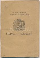 1924 Magyar Királyság útlevél, sok bejegyzéssel és okmánybélyeggel, pp.:32, 16x11cm