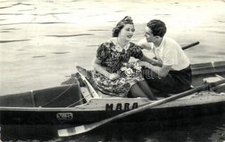 Romantic couple in a rowboat, Cecami No. 786 (EK)