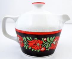 Régi alumínium kávéfőző Hollóházi porcelán tetővel(jelzett), hibával, m: 20 cm