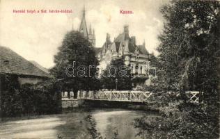 Kassa, Kosice; Hernád folyó a Szent István híddal / river with bridge