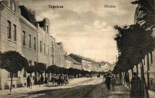 Tapolca, Fő utca, kiadja az Első Tapolcai olcsósági versenybazár (vágott / cut)