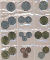 200db-os hobbi fémpénz gyűjtemény albumba rendezve T:vegyes
200pcs of diff. coins, hobby collection...