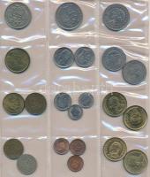 200db-os hobbi fémpénz gyűjtemény albumba rendezve T:vegyes
200pcs of diff. coins, hobby collection...