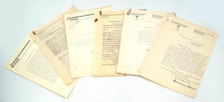 1938 Rajner Szász és Gothai herceg  csehországi birtokügyeiben keletkezett iratok, ügyvédi levelek. Összesen kb 10 db / Documents regarding the estate of duke Rayner in Chechoslovakia.