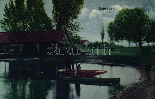 Debrecen, tó, csónakázók, kiadja Hegedüs és Sándor, 'A hadrakelt seregtől' So. Stpl. (EK)