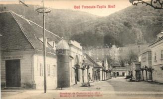 Trencsénteplic, Bossányi és Poniatovszky utca, könyvnyomda. Wertheim Zs. kiadása / street