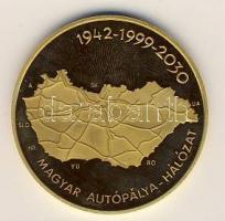 1922. "Budapest-Takarékpénztári Sportegylet" érem. Szign:Erdey Dezső T:2 k. + 1999. "...