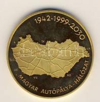 1922. "Budapest-Takarékpénztári Sportegylet" érem. Szign:Erdey Dezső T:2 k. + 1999. "...