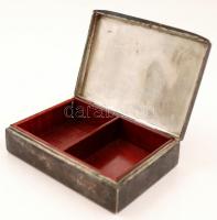 Ezüst (Ag.) cigarettás doboz, jelzett, piszkos,  bruttó:210g, 12,5×9 cm