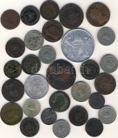 Kis hagyaték tétel 32db érem az 1700-as évektől, főleg magyar és osztrák + néhány olasz és német forgalmi pénzek vegyes minőségben
