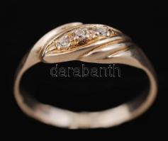 Ezüst(Ag) gyűrű apró kövekkel díszítve, jelzett, méret: 58, bruttó: 1,7 g