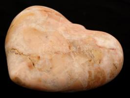 Héra József (1976- ): Szív. Rózsamárvány- kalcit, jelzett, 9×9 cm