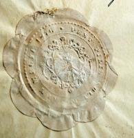 1892 Nyelvvizsga-bizonyítvány aláírásokkal, pecséttel, illetékbélyeggel. Kis szakadással a hajtás me...