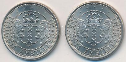 Hollandia 1975. 1Fl "Amszterdam 700 éves" 2db Cu-Ni zseton T:1,1-
Netherlands 1975. 1 Flo...