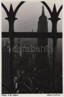 cca 1930-1940 H.B. Leon: New York, 3 db feliratozott fotó, 13x18 cm /
cca 1930-1940 H.B. Leon: New ...