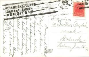 Mezőkövesdi népviselet / Hungarian folklore from Mezőkövesd, 'A Hulladékgyűjtés Nemzeti Érdek S...