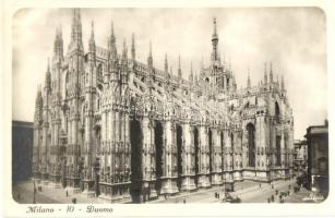 32 db RÉGI, fekete-fehér városképes képeslap, Olaszország, vegyes minőség / 32 old black and white t...