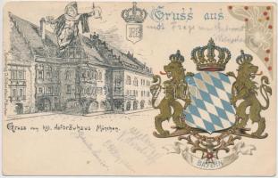 München, Gruss vom kgl.  Hofbrauhaus / Greeting from the Royal Beer Hall, coat of arms, golden decoration, litho (fa)