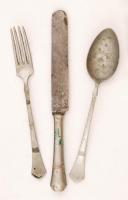 cca 1910 Régi evőeszköz tartó díszdoboz  alpakka evőeszközökkel