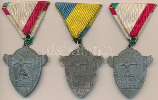 1942. "MOVE Csillaghegyi Lövész Szakosztálya - I. Victoria Emlékverseny" 3db fém érem, min...