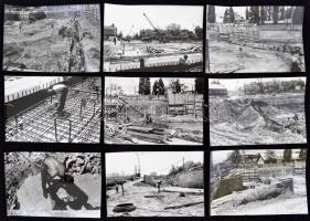 1975 Budapest, Nagyvárad tér, az aluljáró építésén készült 13 db fotó, 9x13 cm