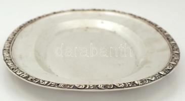 Ezüst (Ag.) ovális tálca, domború barokkmintás peremmel, jelzett, mesterjeggyel (TK), foltokkal, 50×...