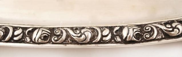 Ezüst (Ag.) ovális tálca, domború barokkmintás peremmel, jelzett, mesterjeggyel (TK), foltokkal, 50×...