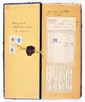 1946-49 Királydaróczi Daróczy Tamás nagykereskedő vállalati könyve három okmánybélyeggel, pecséttel ...