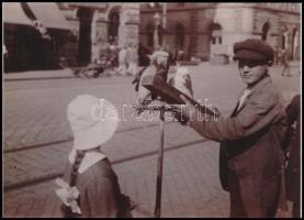 cca 1910 Budapest, planétás a Thököly úton, Kerny István (1879-1963) hagyatékában levő korabeli negatívról készült modern nagyítás, 13x18 cm