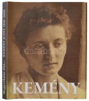 Bretus Imre: Megpróbálni élni... Kemény Judit 1918-2009. Budapest, é.n., Artendo. Illusztrált kiadói kemény kötésben fedőborítóval. Szép állapotban.