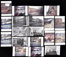1973-1976 Budapest, Maros mozi kívül-belül és a mozi lebontása, 19 db korabeli negatívról készült modern nagyítás 15x10 cm-es fotópapírra