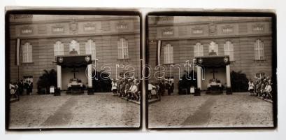 cca 1920 Sztereo pozitív képek egy családi hagyatékból változatos témákról, 21 db üveglemez, 6x13 cm